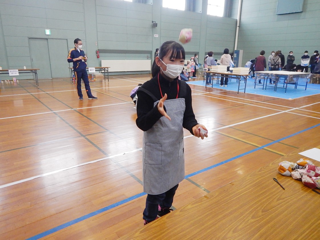 １
