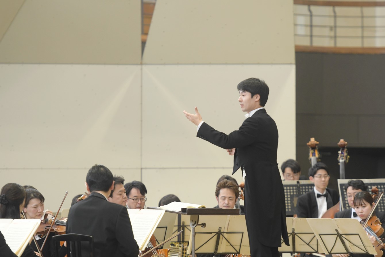 １