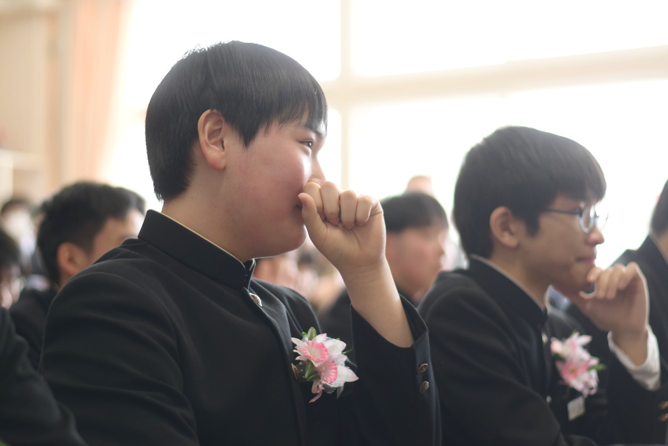 １