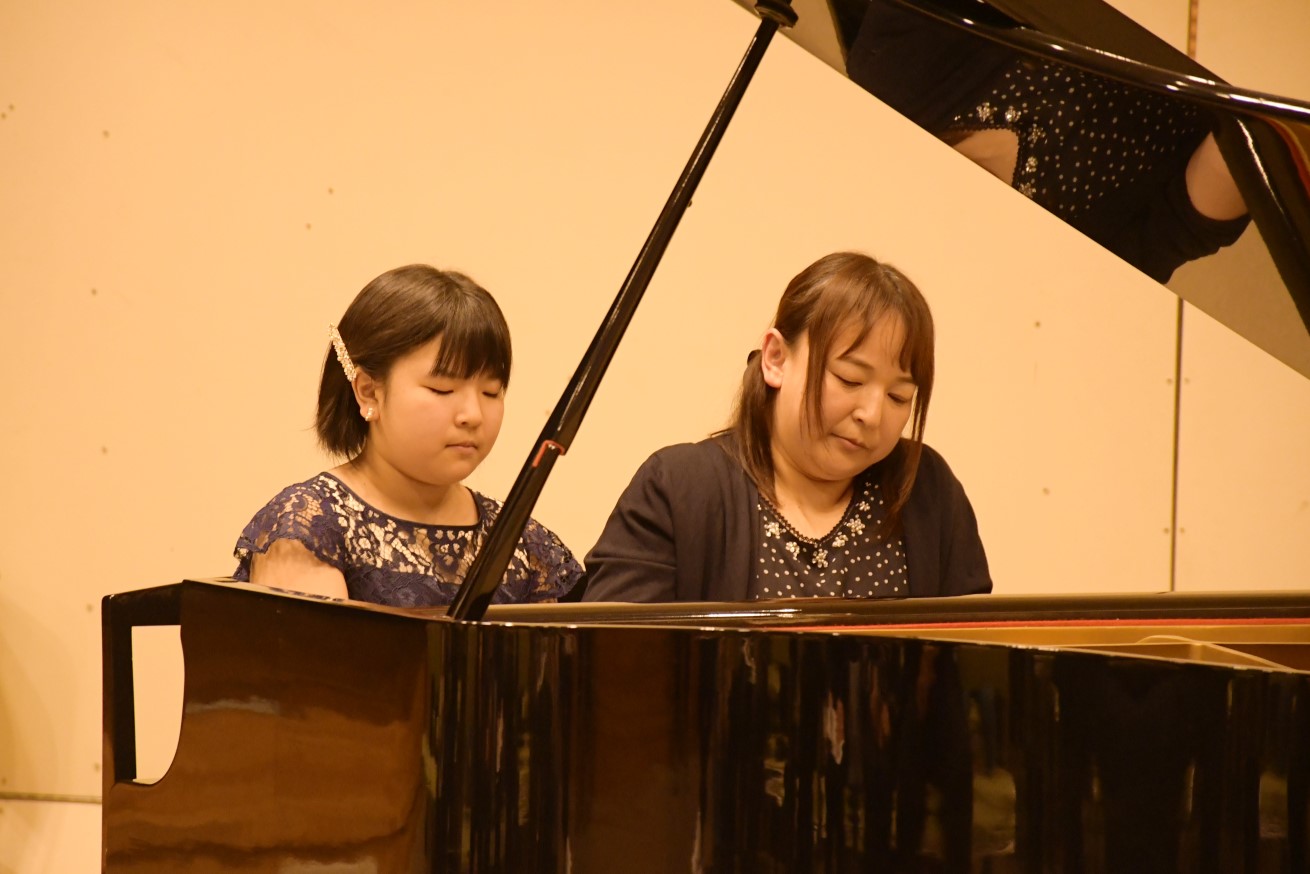 １