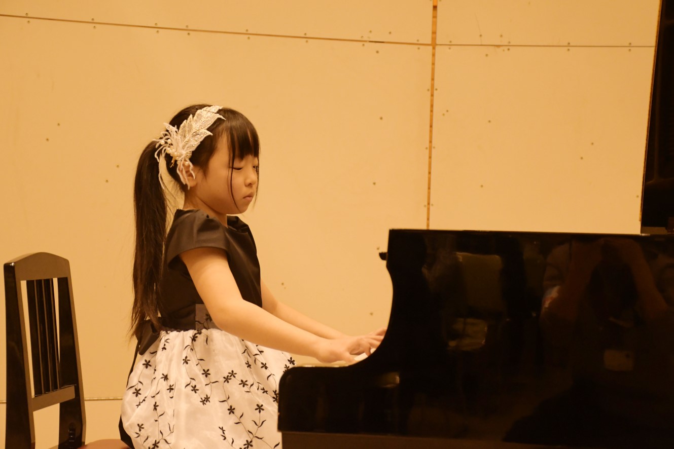 １