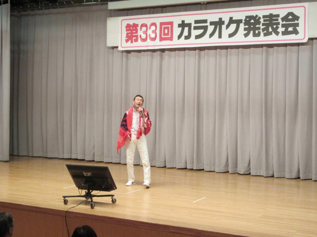 １