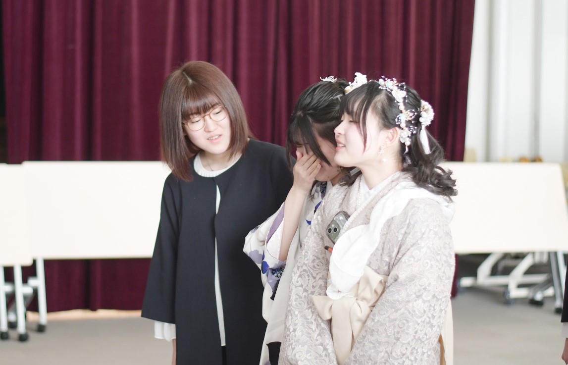 １