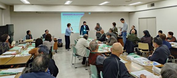 民生委員児童委員定例会の様子