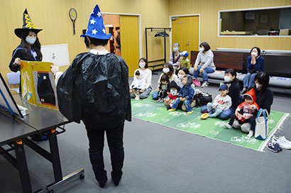 図書館でハロウィンイベント開催＊ハッピーハロウィーンライブラリー
