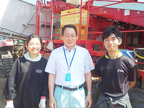 町内ほ場を視察（今月の一枚）