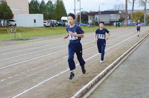 最後の公認記録会に＊くりやまトラック＆フィールド記録会