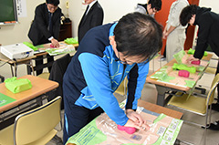 AEDと心肺蘇生法を学ぶ「いのちの教室」＊道民カレッジ連携講座