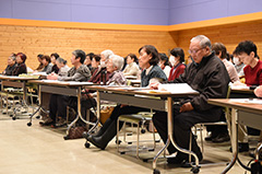 支える人を支えるために＊ケアラー支援学習会