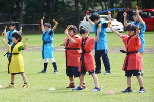 恒例の舞を元気に披露＊角田小学校運動会