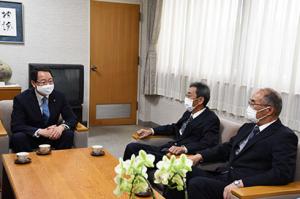 叙勲（瑞宝単光章）を受章＊永田英隆さん、中山哲夫さん