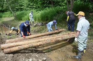人と魚が動きやすい川に＊ハサンベツ里山作業日