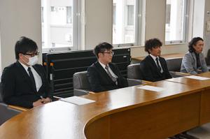 農業の発展を目指して＊青年農業賞表彰式とくりやま農業未来塾修了式