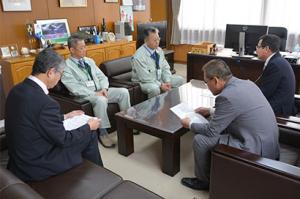 姉妹都市の支援に出発（第4回）＊宮城県角田市へ職員1名を派遣