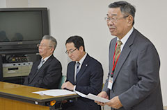 新任委員へ激励 退任者へ感謝＊栗山町民生委員児童委員委嘱状伝達式
