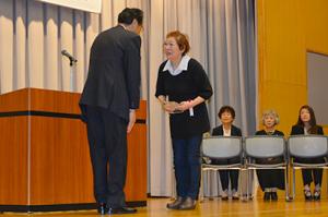 長年の福祉活動を表彰＊社会福祉貢献者表彰式