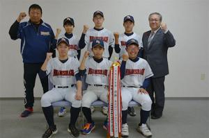 春の全国大会へ出場＊南空知ベースボールクラブが教育長を表敬訪問