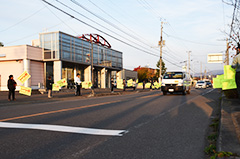 安全運転を呼びかけ＊継立地区でイエロー作戦