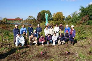 「植樹」と「育樹」に尽力＊ウッドネット北海道植樹会