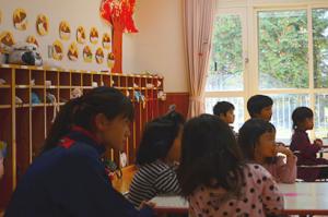 子どもたちと楽しくふれあう＊栗山中学校職場体験