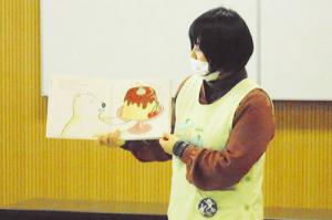 お菓子のおはなし大集合！＊図書館でバレンタインイベント開催
