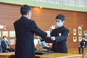 支えてくれた感謝とともに＊角田小学校卒業式