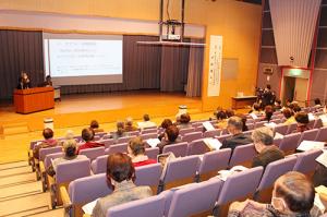 ケアラーを地域の手で支えて＊令和2年度ケアラー支援学習会