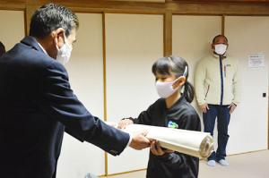角田地区子どもかるたクラブ
