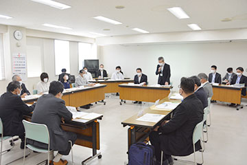 ケアラーを支える仕組みづくりを＊第1回ケアラー支援推進協議会