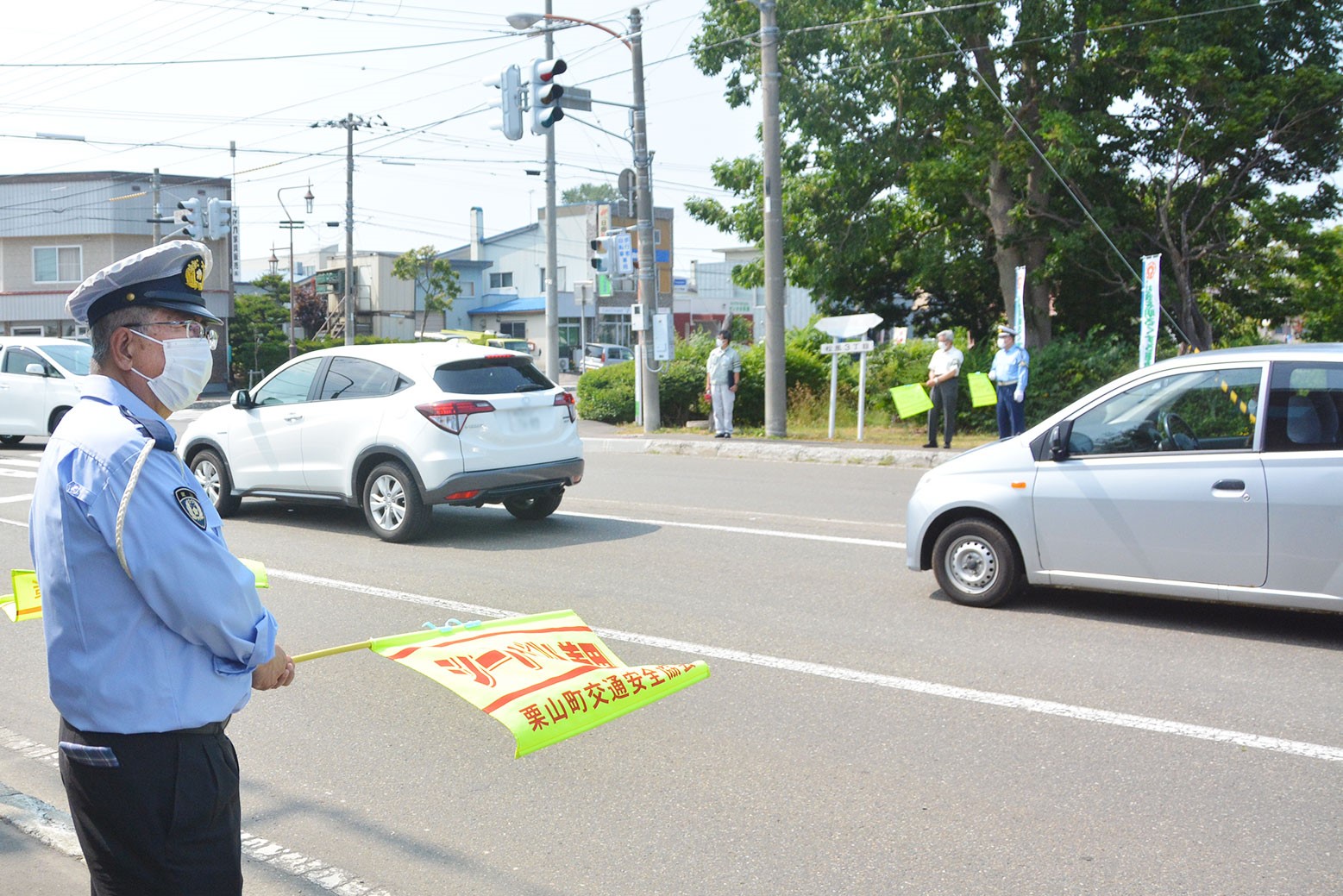 夏の交通事故未然に防ぐ＊交通安全イエロー作戦