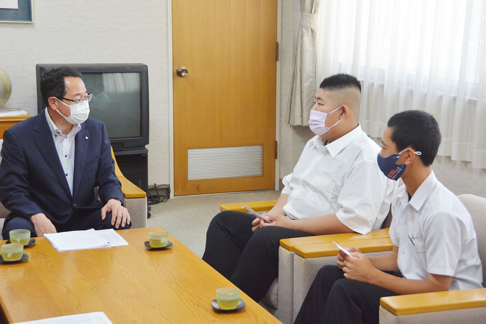 永山航志朗さん（相撲）、河合悠希さん（野球）が