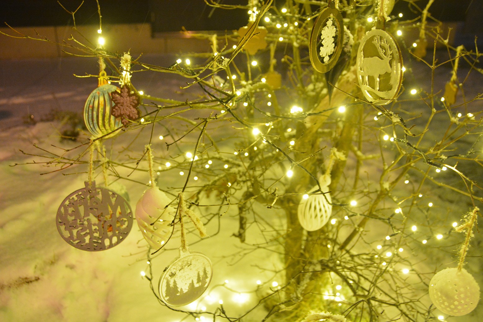 クリスマスにオリジナルの飾りを＊あさひ工房でクリスマスワークショップ