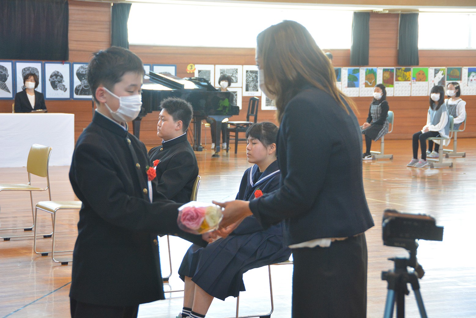 感謝の気持ちとともに未来へ＊継立小学校卒業式