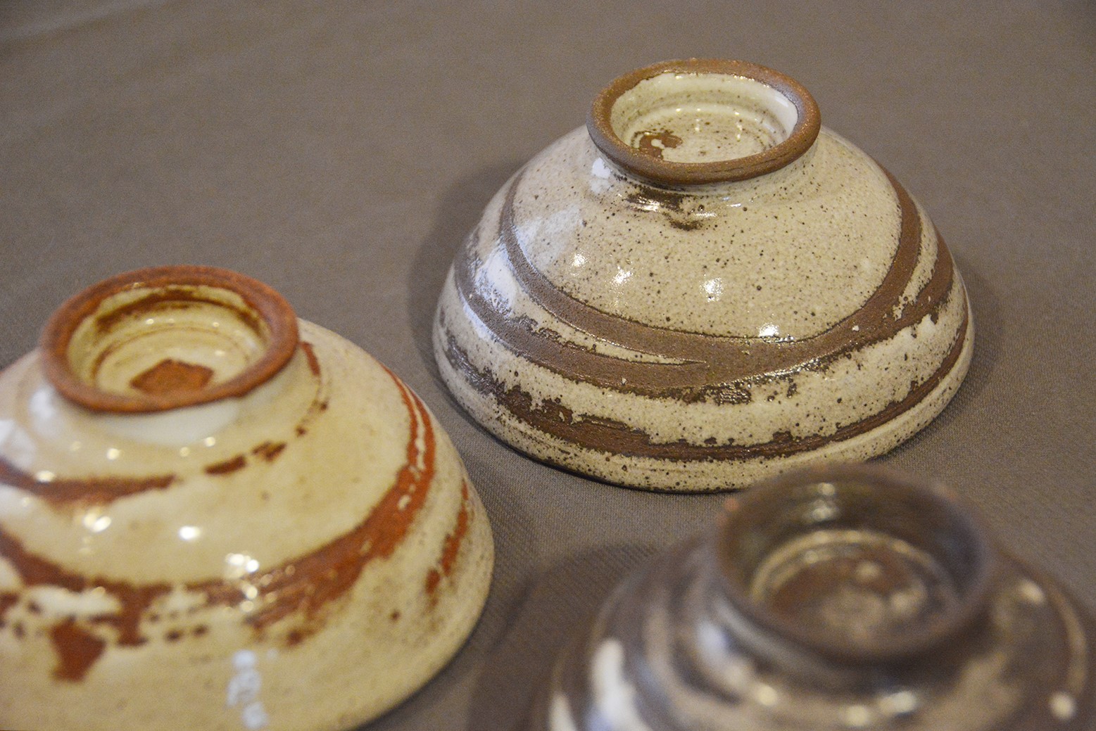 春らしい作品が出揃う＊栗山陶芸同好会「春の作陶展」