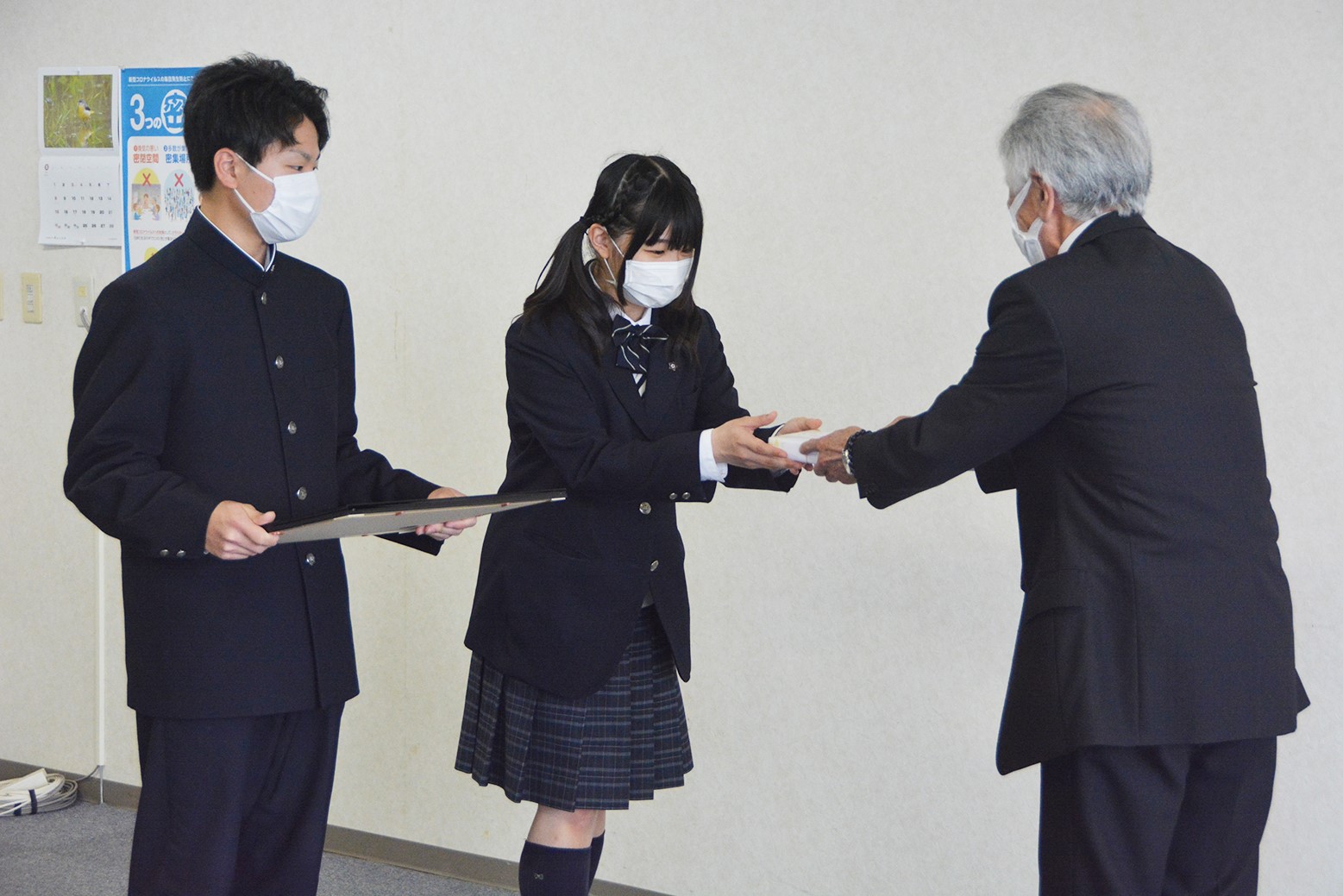 栗山高校が5年連続受賞＊栗山町共同募金委員会表彰式