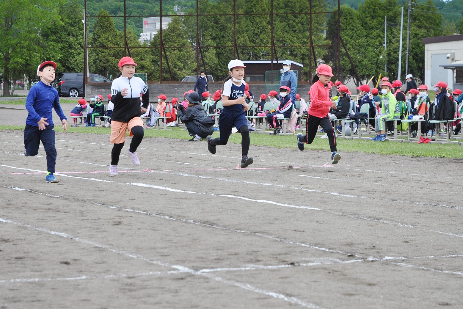 赤組・白組優勝を目指して＊栗山小学校運動会
