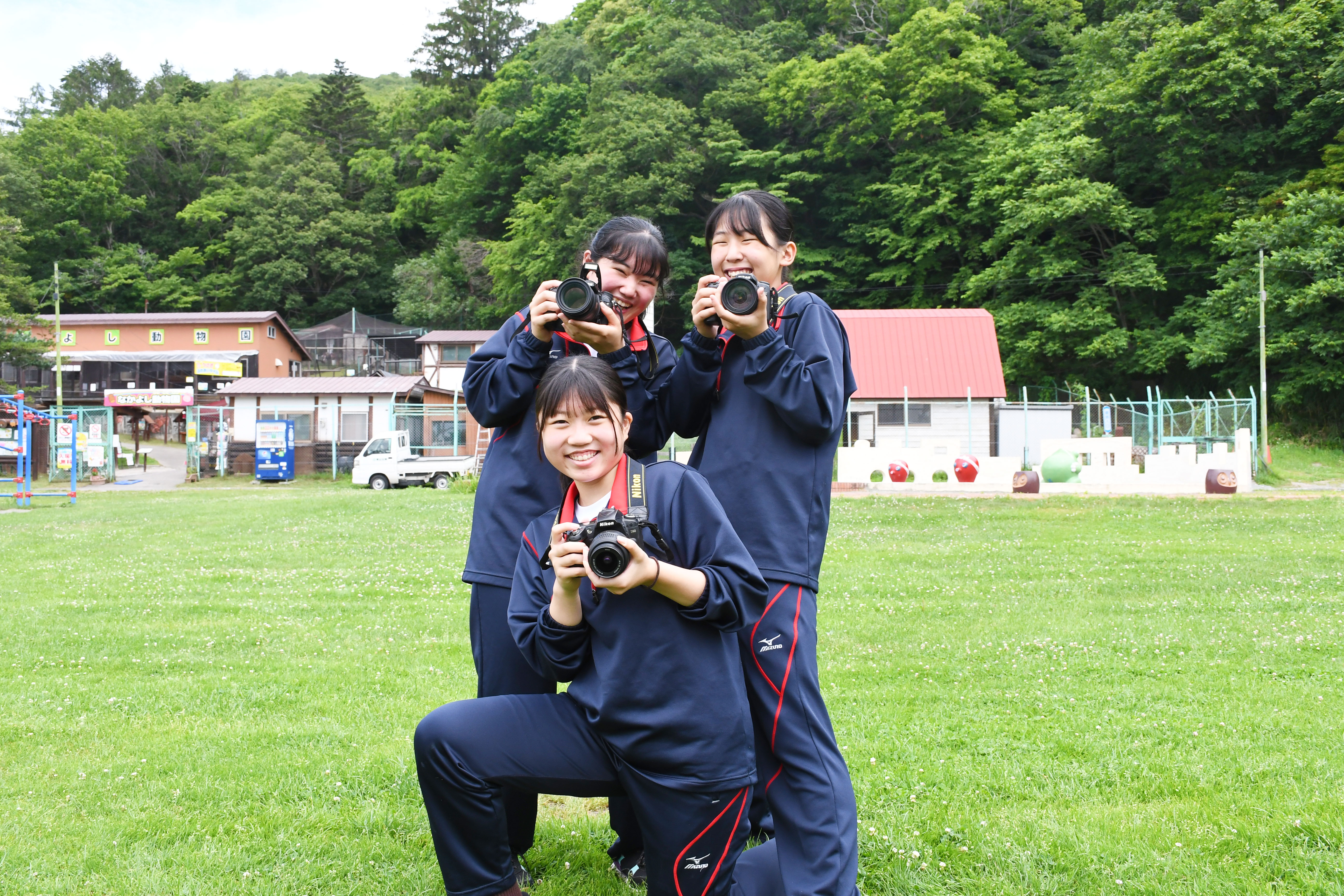 ①