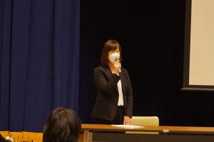 宮林葉月氏