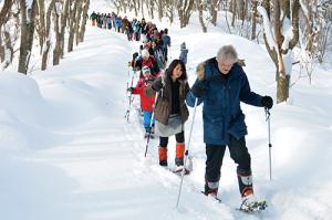 冬の里山を練り歩く＊スノーシュートレッキング